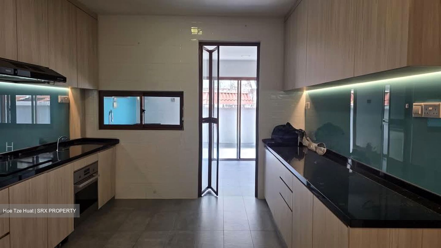 Parry Avenue (D19), Semi-Detached #602318351